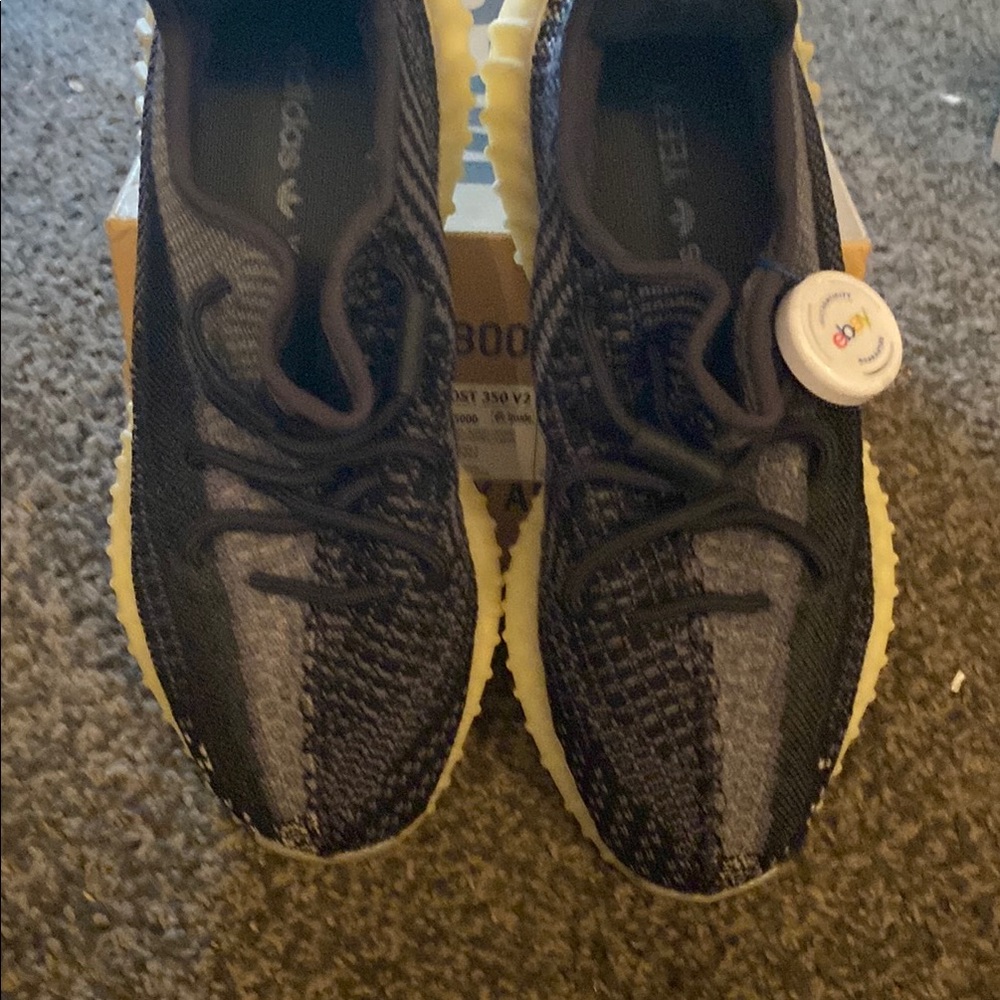 Adidas Women's Black and Gray Sneakers